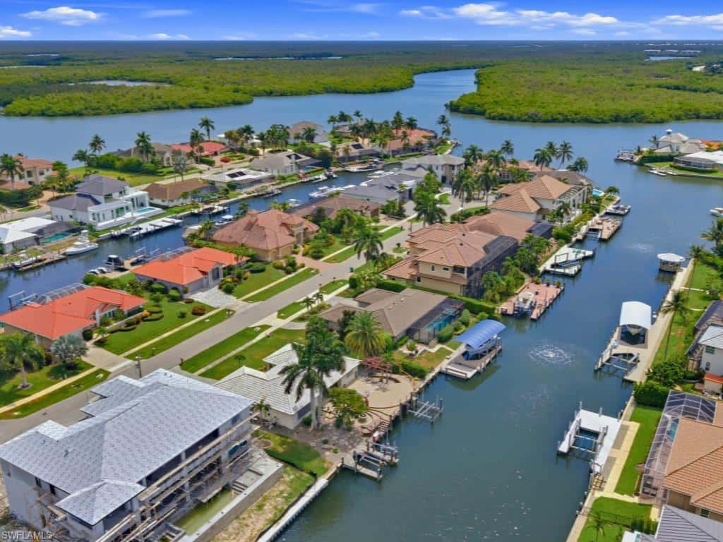 154 Hollyhock Ct, Marco Island, photo 28