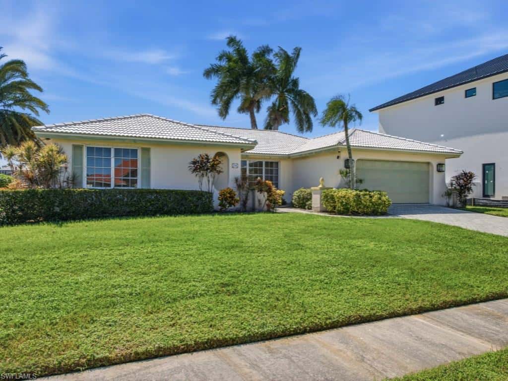 154 Hollyhock Ct, Marco Island, photo 29