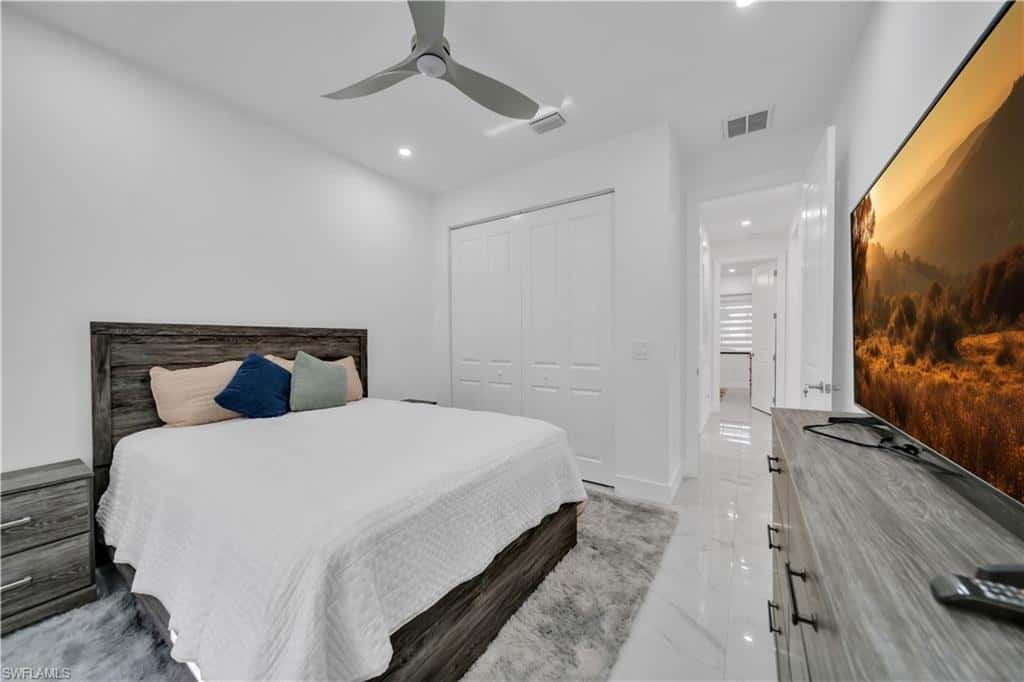 2127 17th Pl, Cape Coral, photo 33