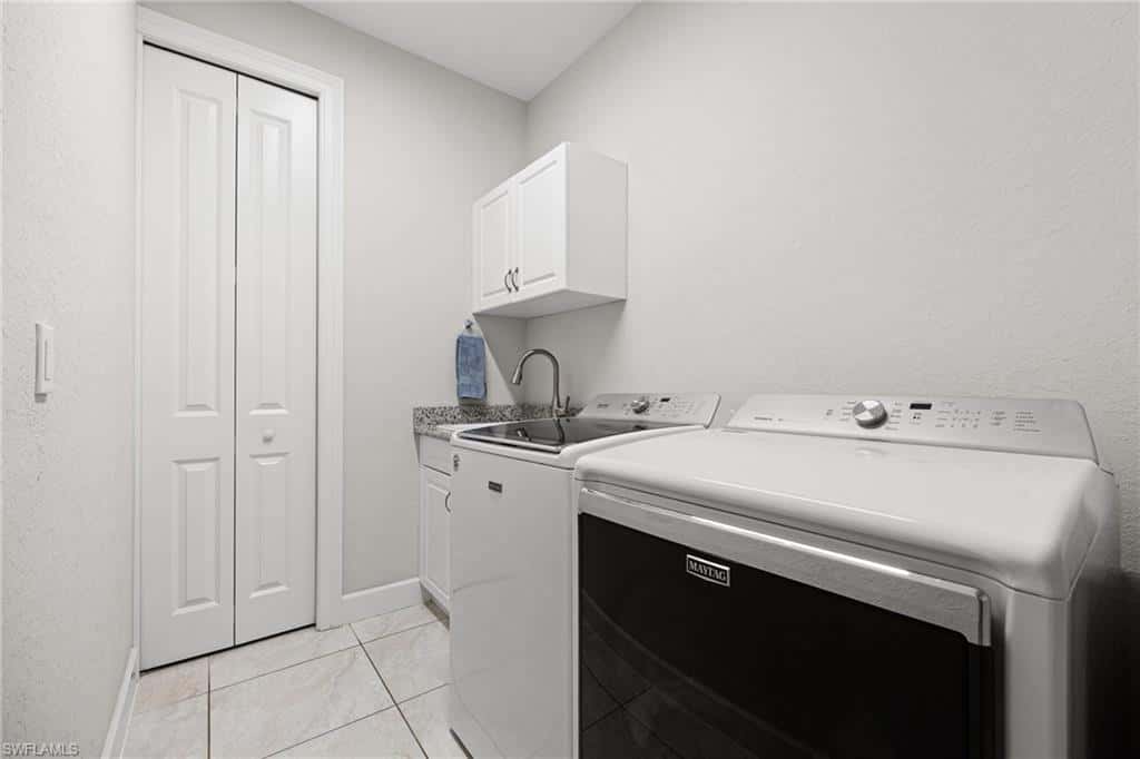 2515 31st Ln, Cape Coral, photo 27