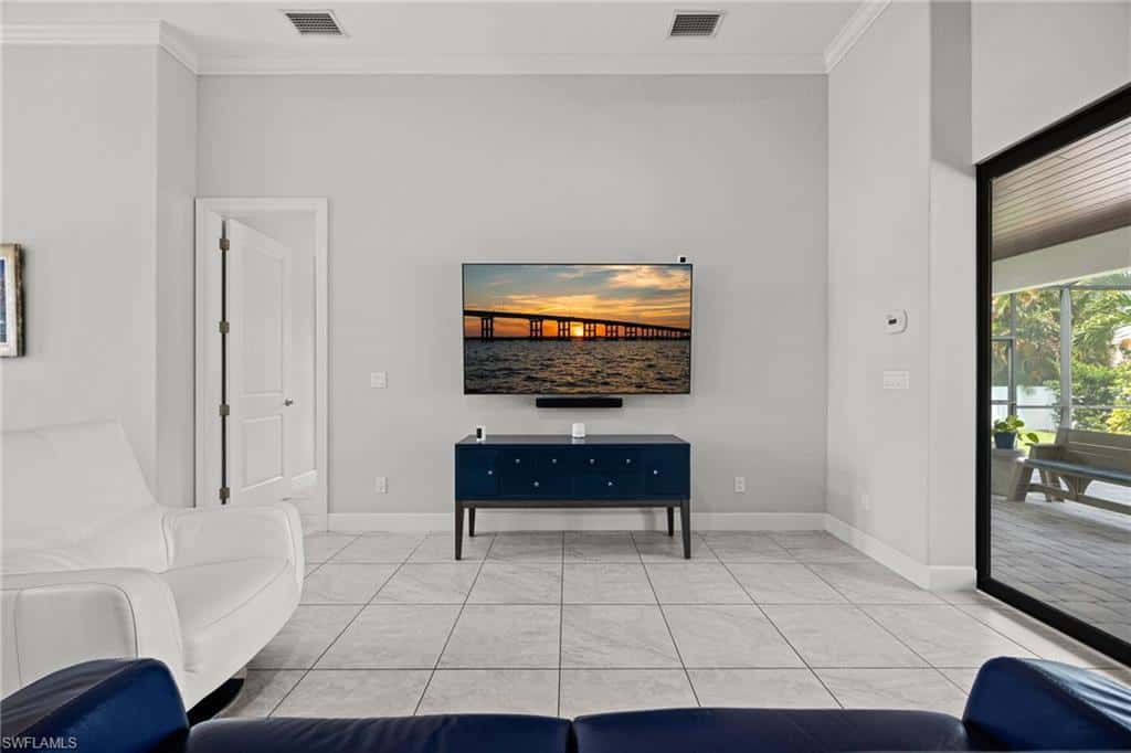 2515 31st Ln, Cape Coral, photo 7