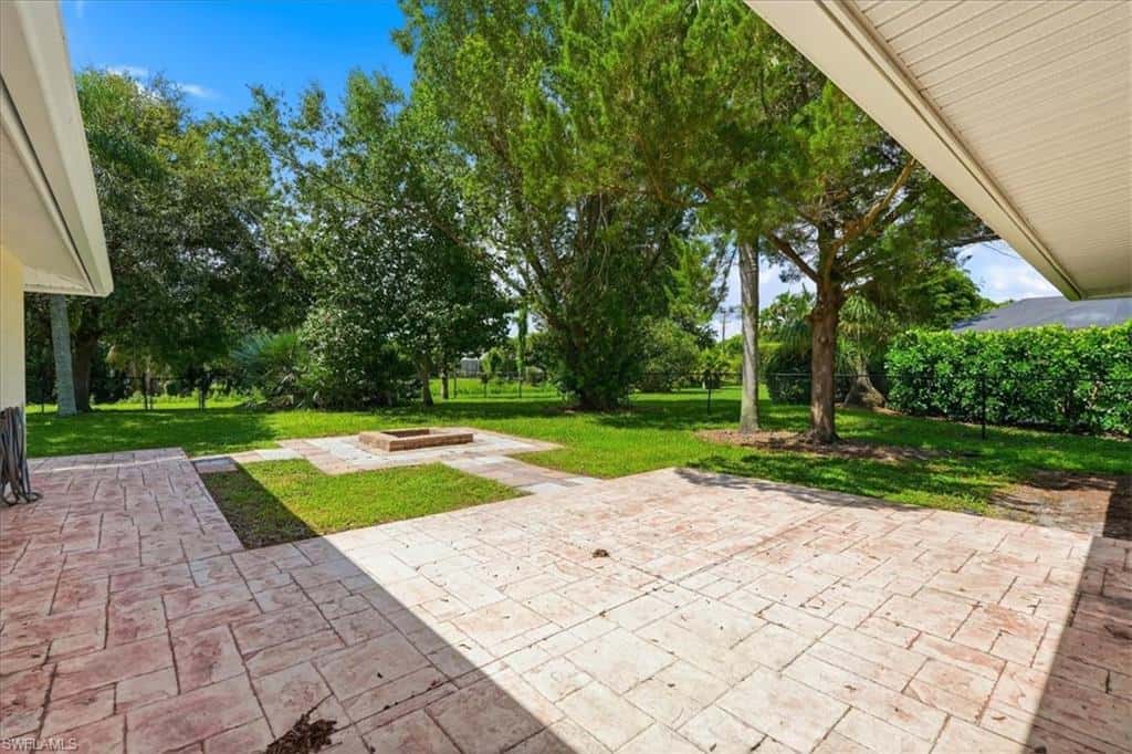 1441 Sautern Dr, Fort Myers, photo 13
