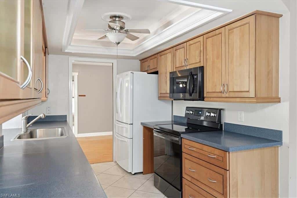 1441 Sautern Dr, Fort Myers, photo 37