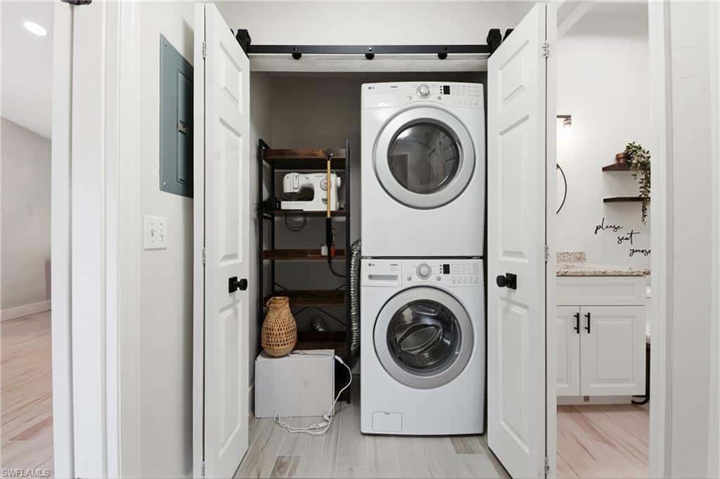 3207 Horse Carriage Way #10, Naples, photo 27