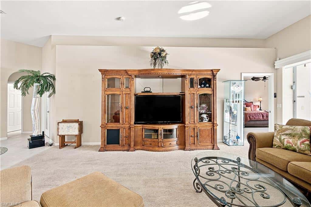 20810 Mykonos Ct, North Fort Myers, photo 14