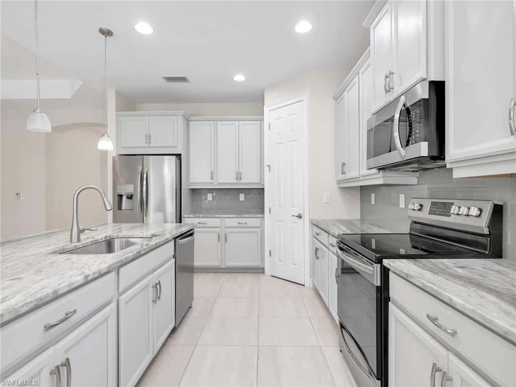 16382 Barclay Ct, Naples, photo 16