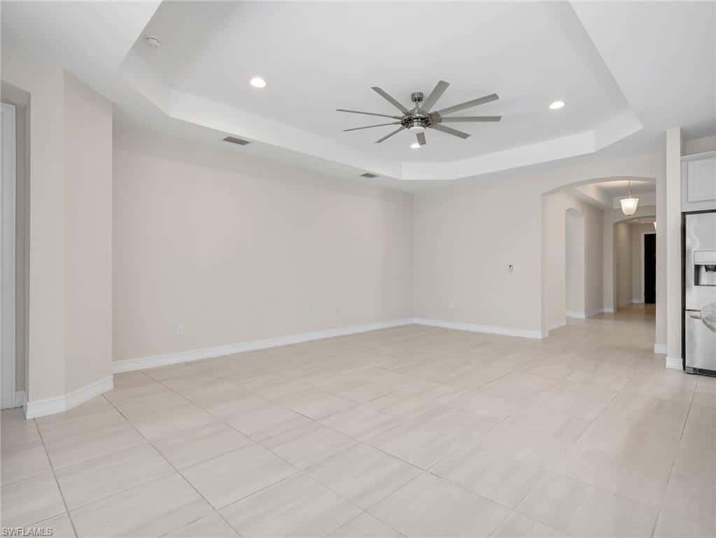 16382 Barclay Ct, Naples, photo 12