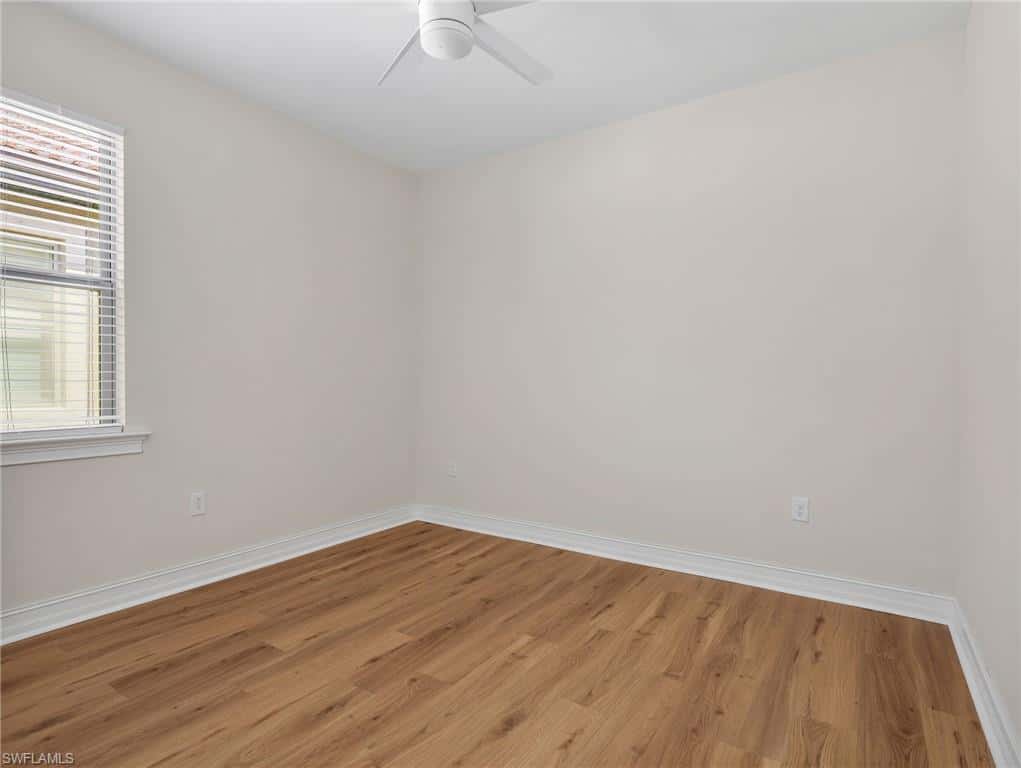 16382 Barclay Ct, Naples, photo 28