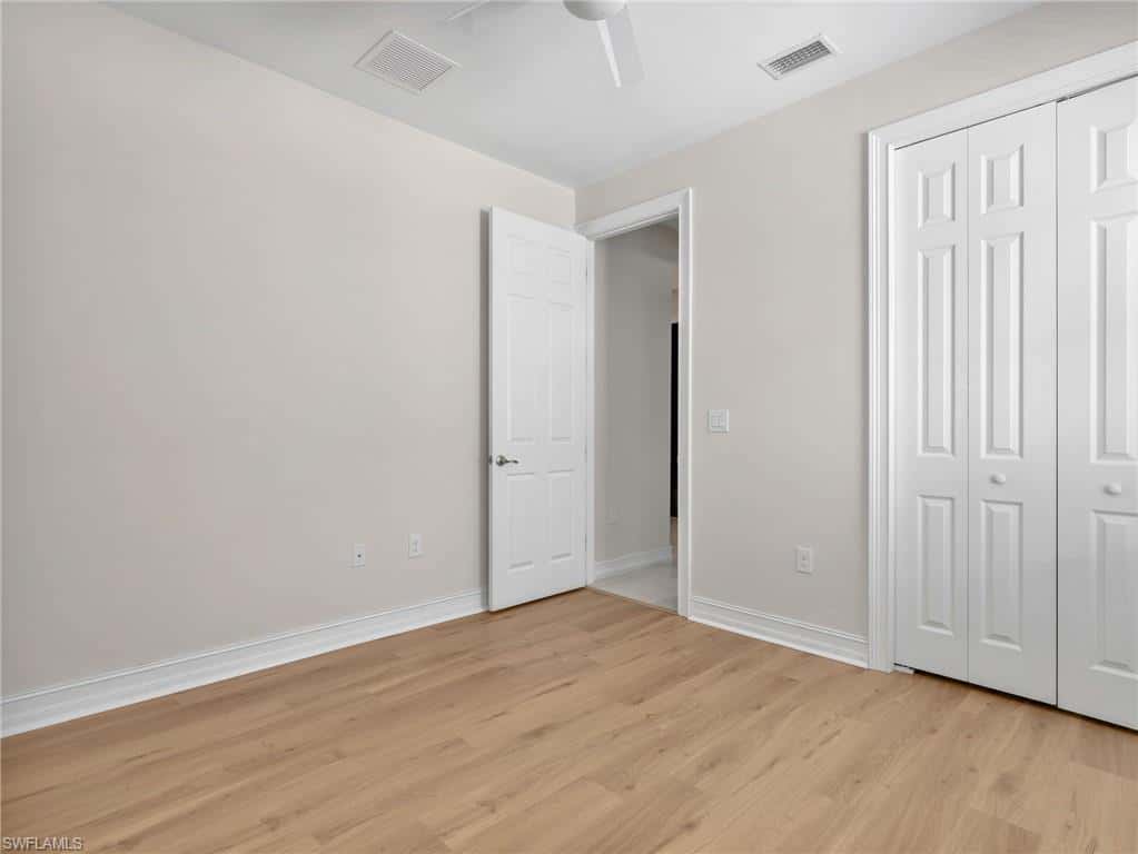 16382 Barclay Ct, Naples, photo 29