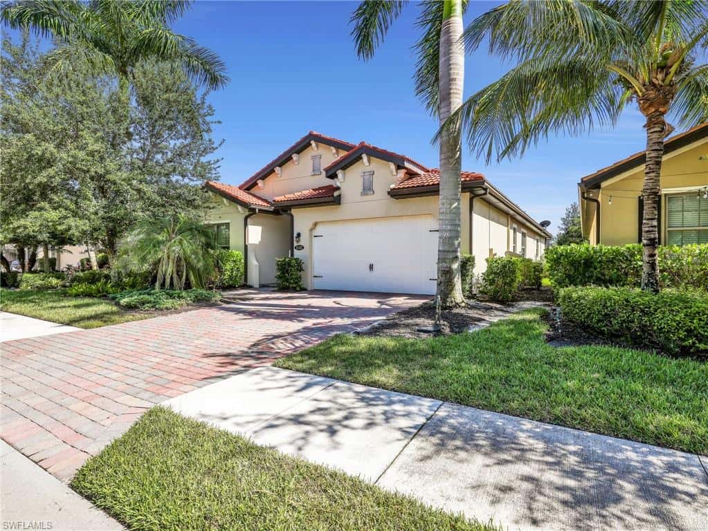 16382 Barclay Ct, Naples, photo 4