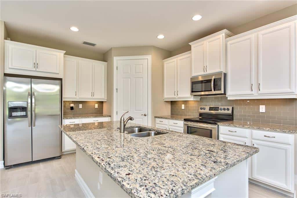 16354 Barclay Ct, Naples, photo 7