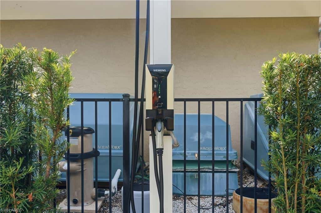 2901 Gulf Shore Blvd #701s, Naples, photo 43