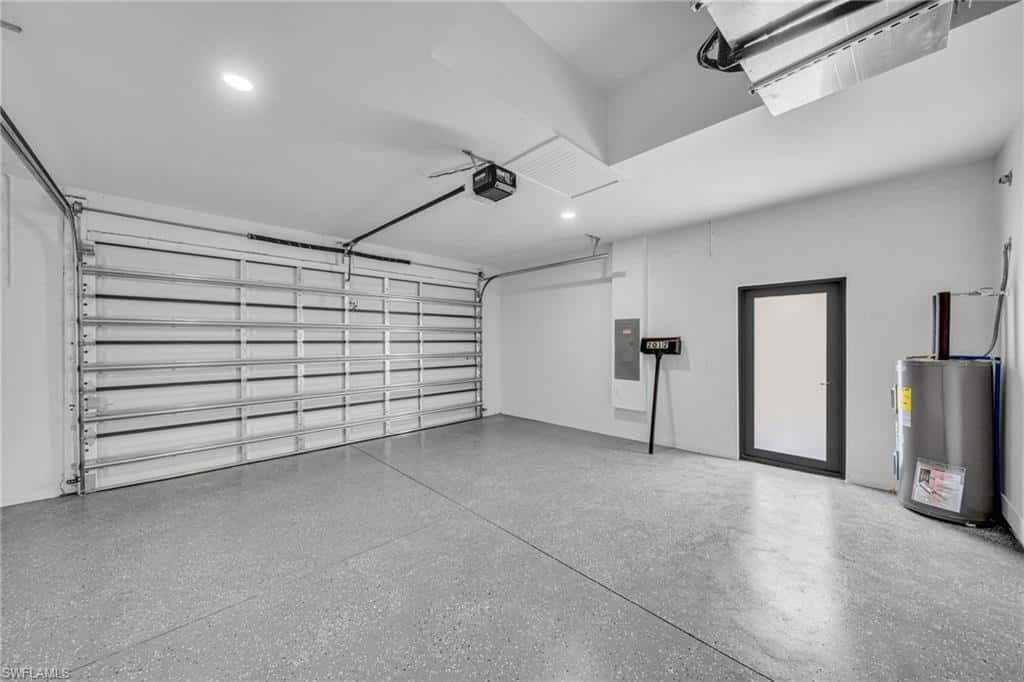 2012 Robert Ave, Alva, photo 10