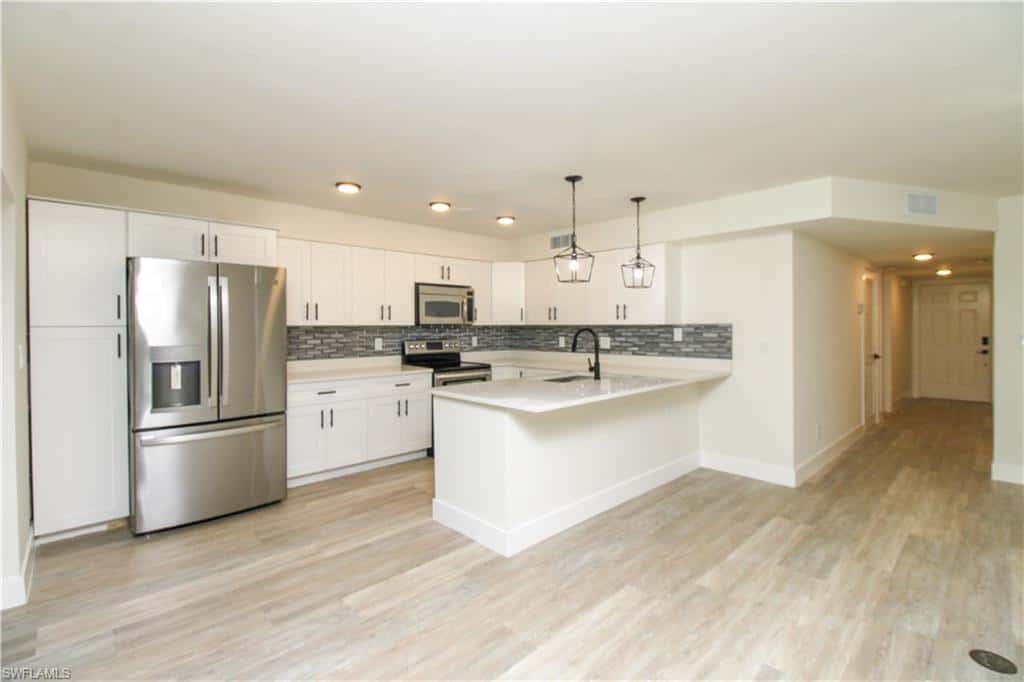 129 Forest Lakes Blvd #129, Naples, photo 4