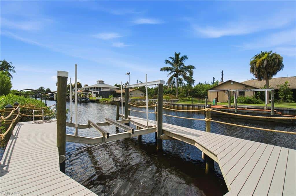 5531 Harborage Dr, Fort Myers, photo 37