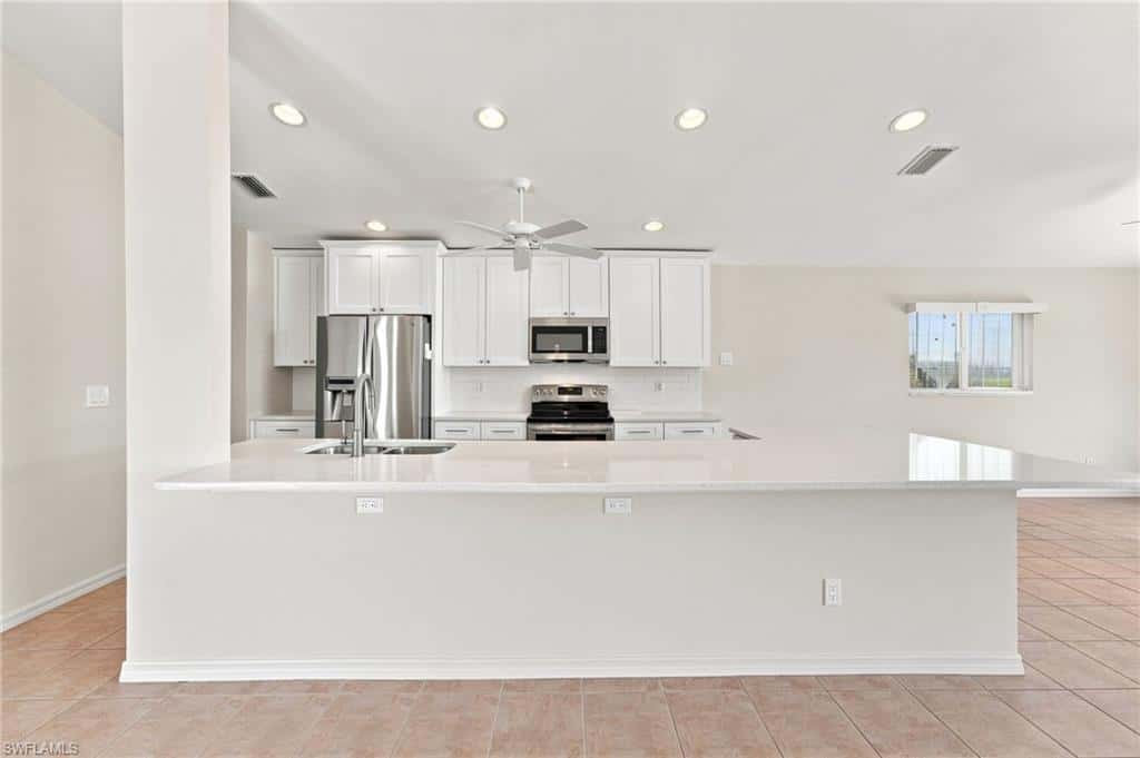 17518 Plumera Ln, North Fort Myers, photo 4