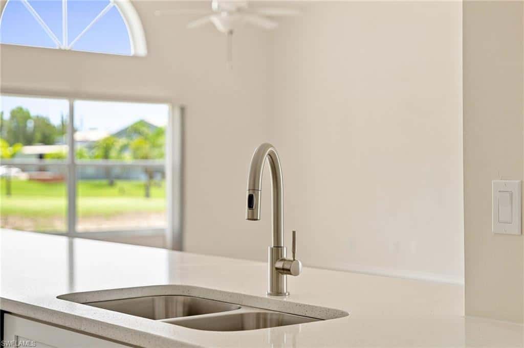 17518 Plumera Ln, North Fort Myers, photo 8