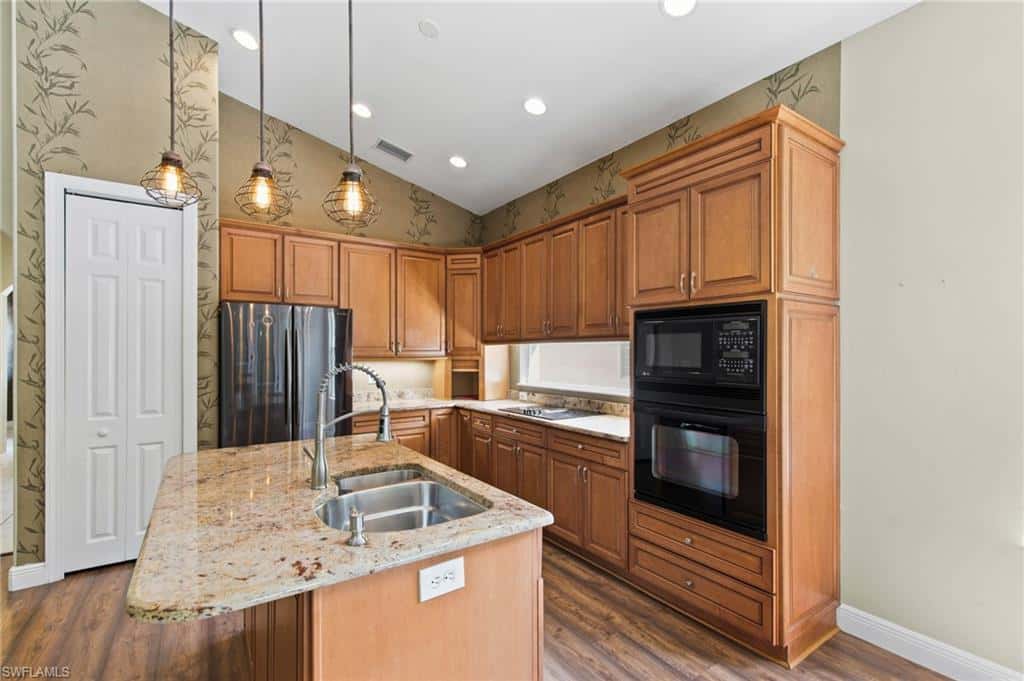 7520 Key Deer Ct, Fort Myers, photo 6