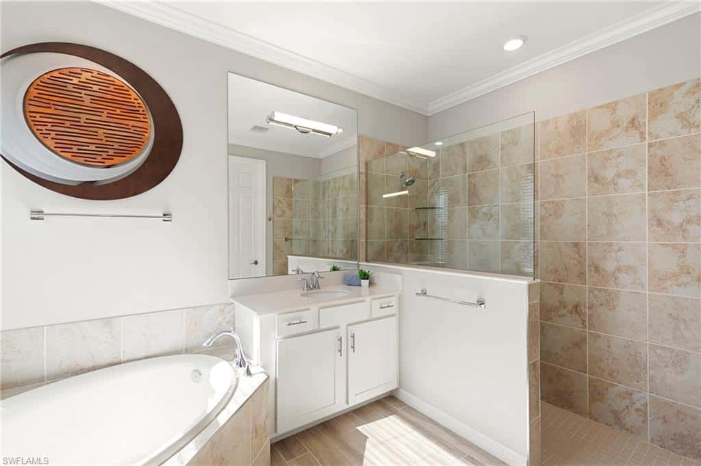 5974 Berwick Ln, Ave Maria, photo 12