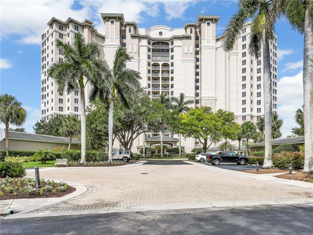 1001 Arbor Lake Dr #408, Naples, photo 34
