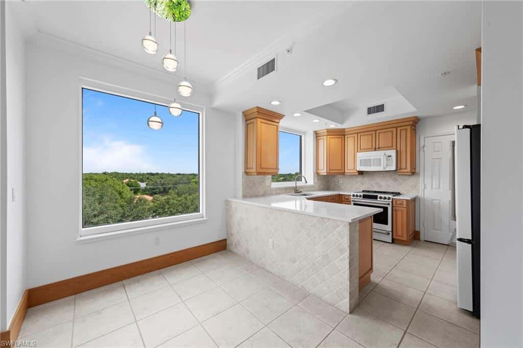 1001 Arbor Lake Dr #408, Naples, photo 14