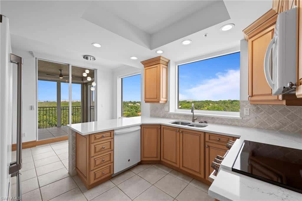 1001 Arbor Lake Dr #408, Naples, photo 18