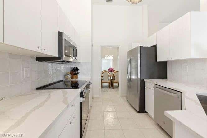 5300 Andover Dr #202, Naples, photo 6