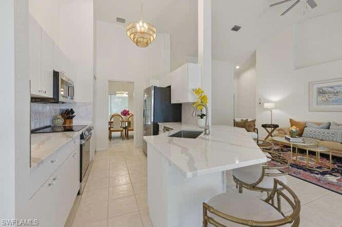 5300 Andover Dr #202, Naples, photo 5
