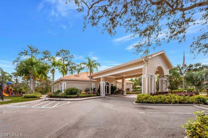 5300 Andover Dr #202, Naples, photo 39