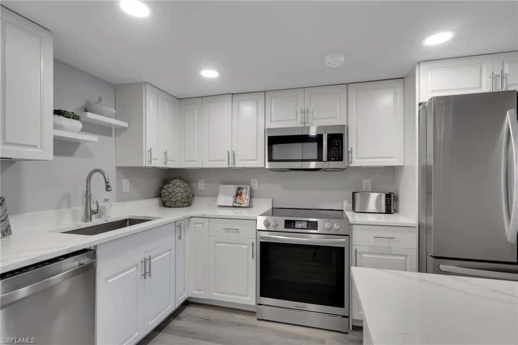 3 Bluebill Ave #107, Naples, photo 7