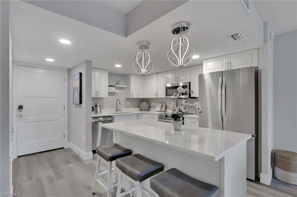 3 Bluebill Ave #107, Naples, photo 5