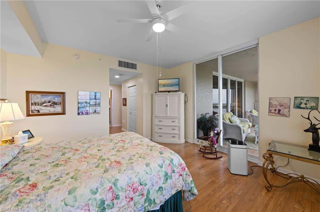 1001 Arbor Lake Dr #904, Naples, photo 19