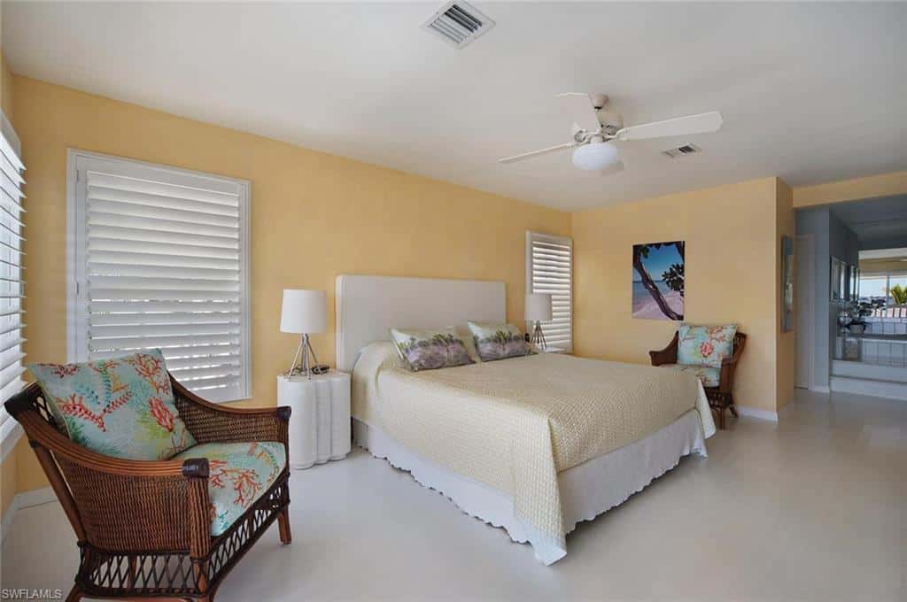 656 Coral Dr, Cape Coral, photo 16