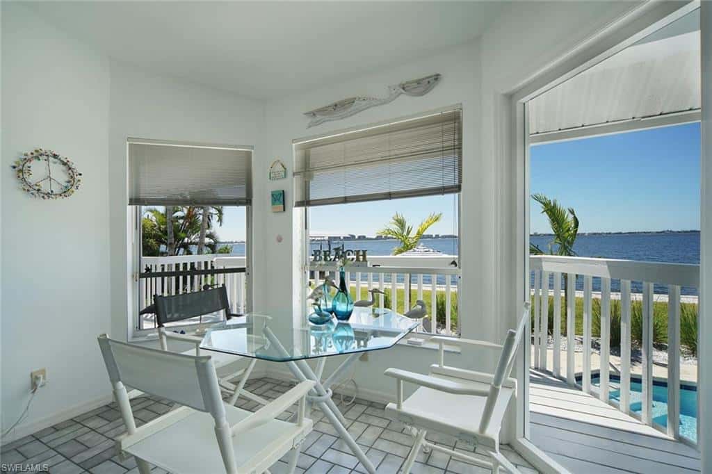 656 Coral Dr, Cape Coral, photo 12