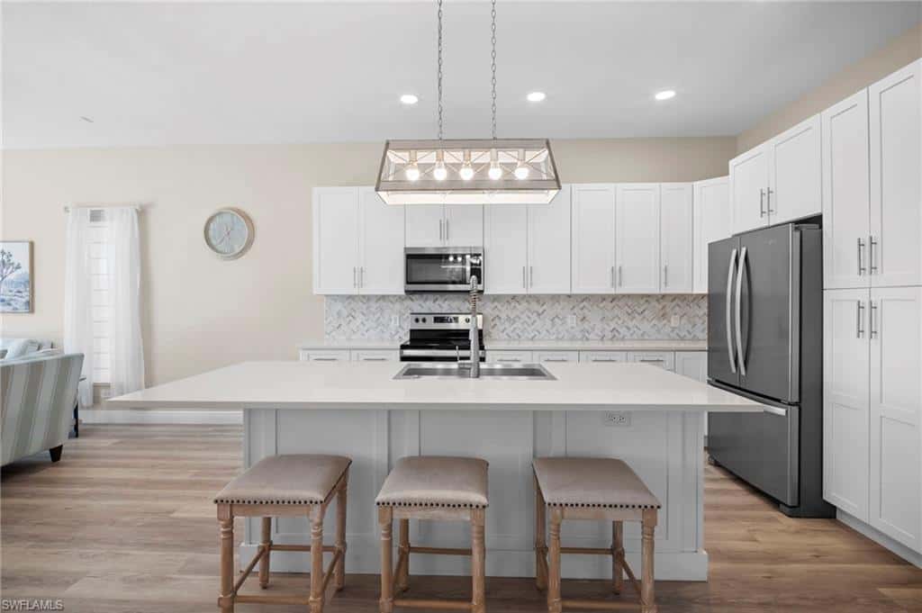 9049 Spring Mountain Way, Fort Myers, photo 9