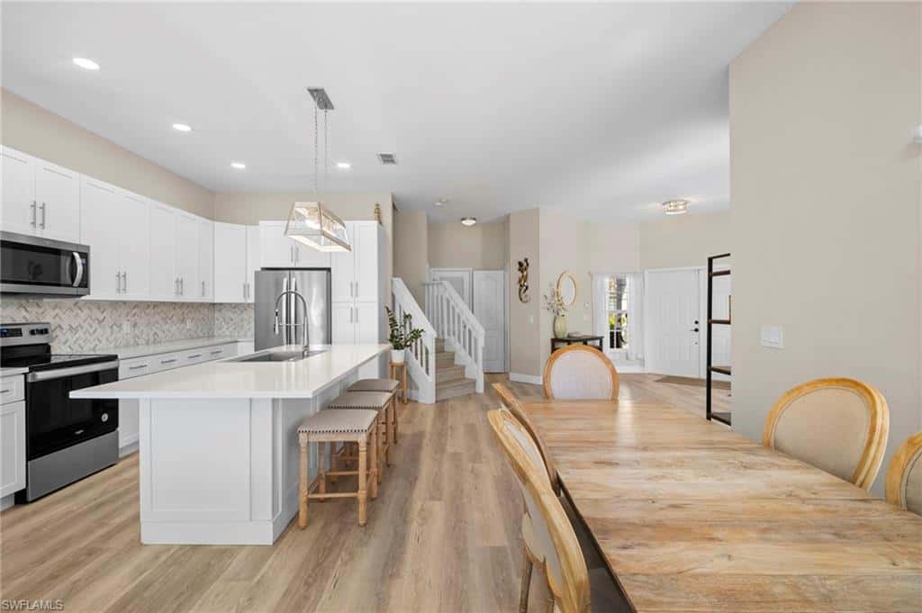 9049 Spring Mountain Way, Fort Myers, photo 15
