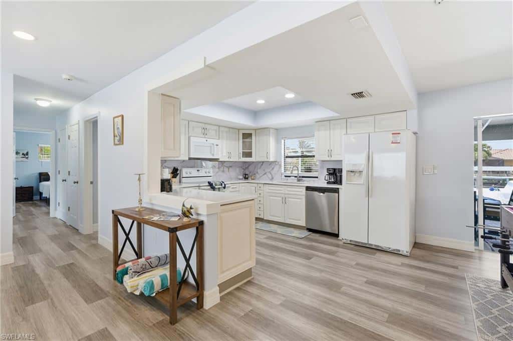 1421 29th Ter, Cape Coral, photo 10