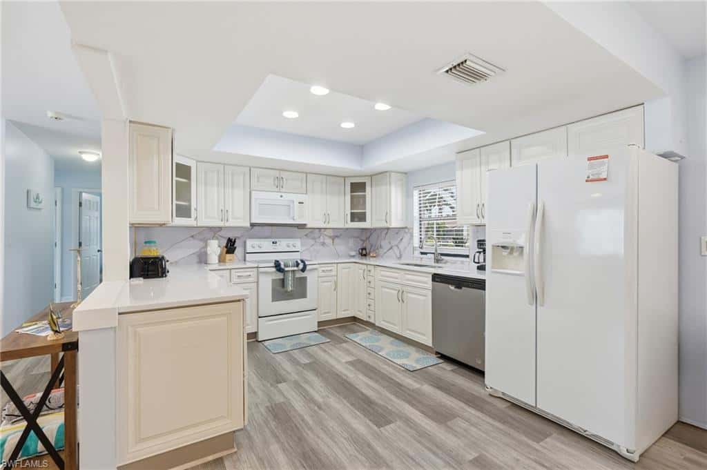 1421 29th Ter, Cape Coral, photo 11