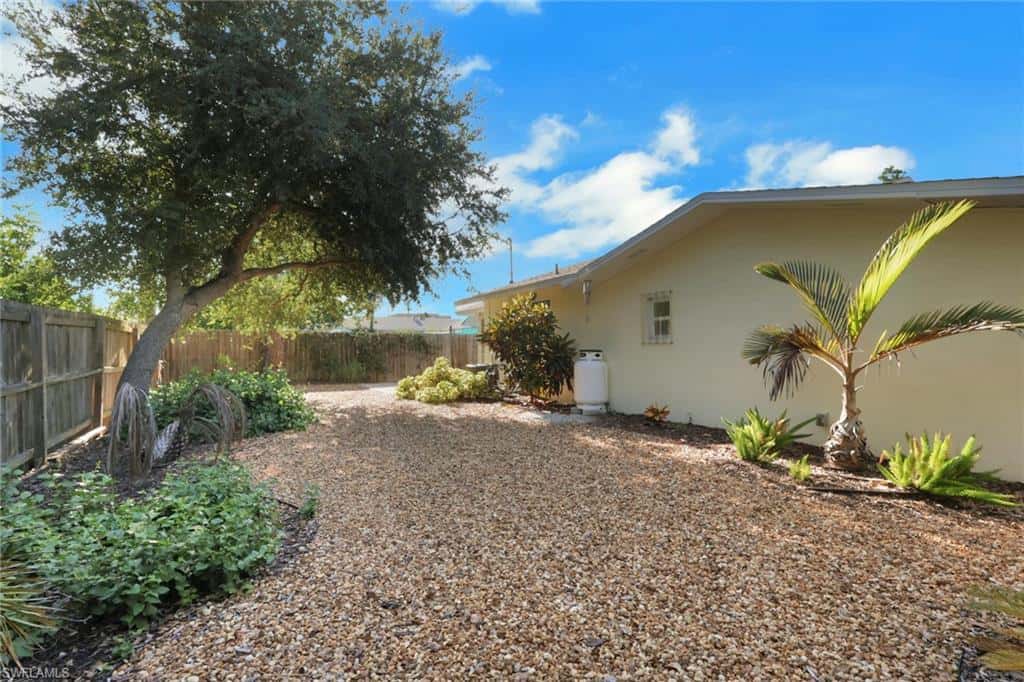 187 2nd St, Bonita Springs, photo 25