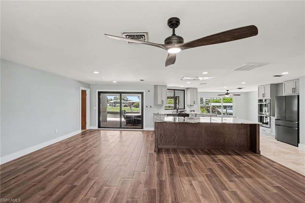 18071 Traverse Dr, Alva, photo 13