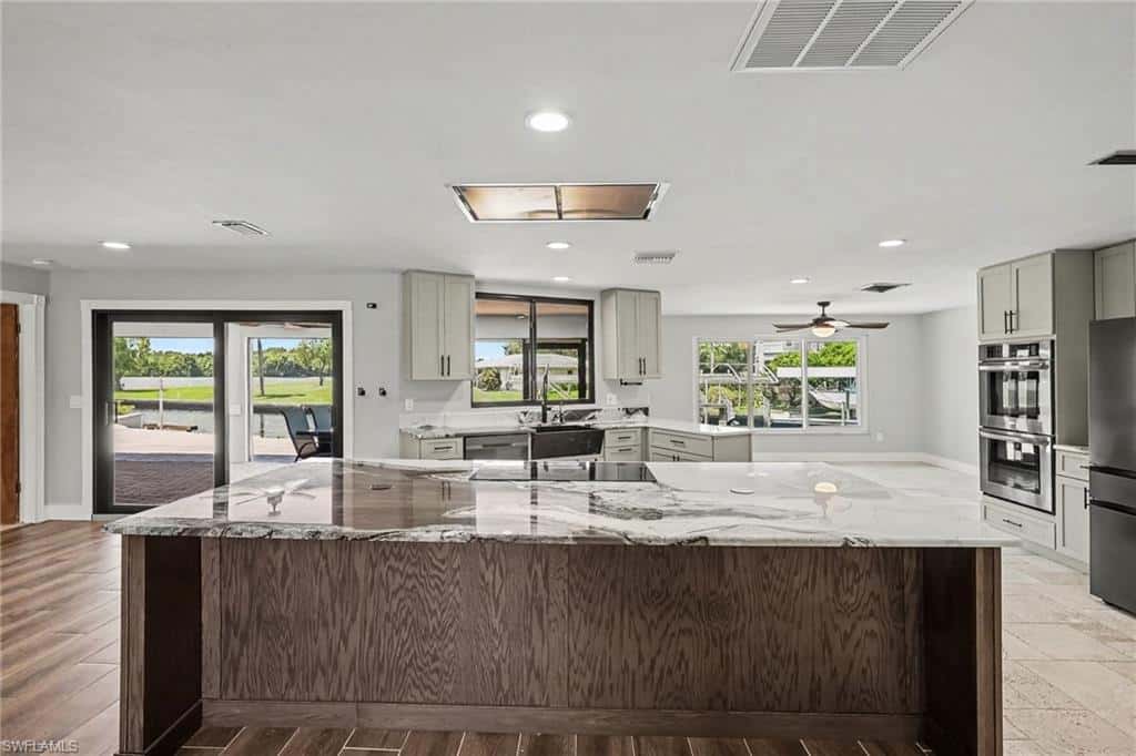 18071 Traverse Dr, Alva, photo 26