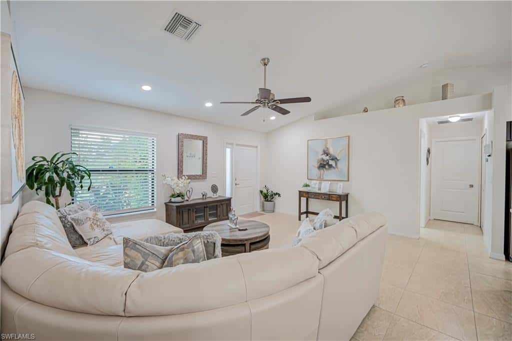 3803 18th St, Lehigh Acres, photo 6
