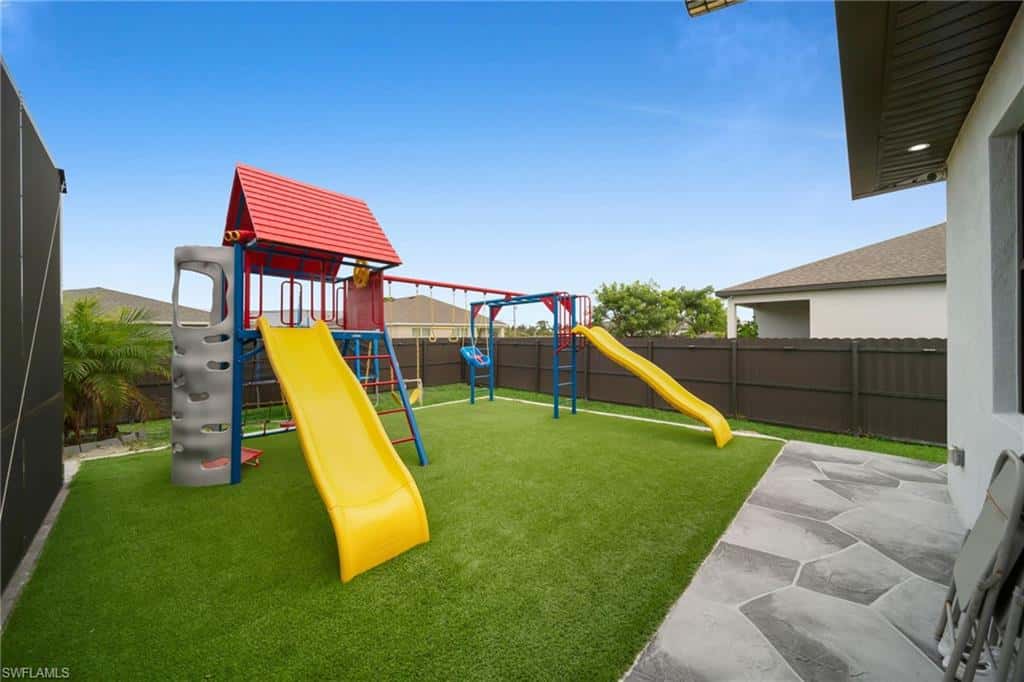 1112 Chiquita Blvd, Cape Coral, photo 38