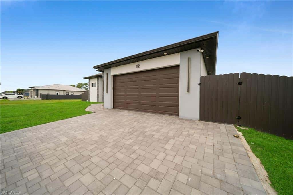 1112 Chiquita Blvd, Cape Coral, photo 4