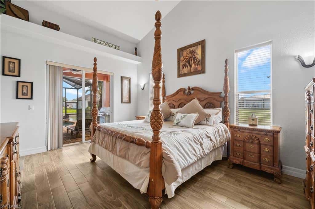 3319 5th Ter, Cape Coral, photo 9