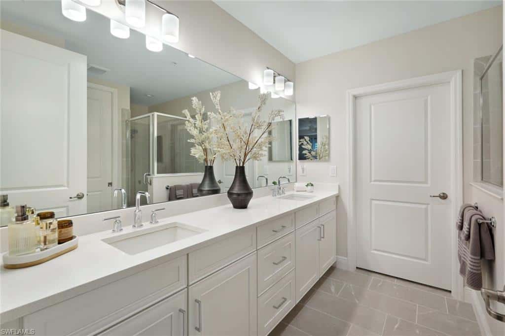 2542 Seychelles Dr #702, Naples, photo 16