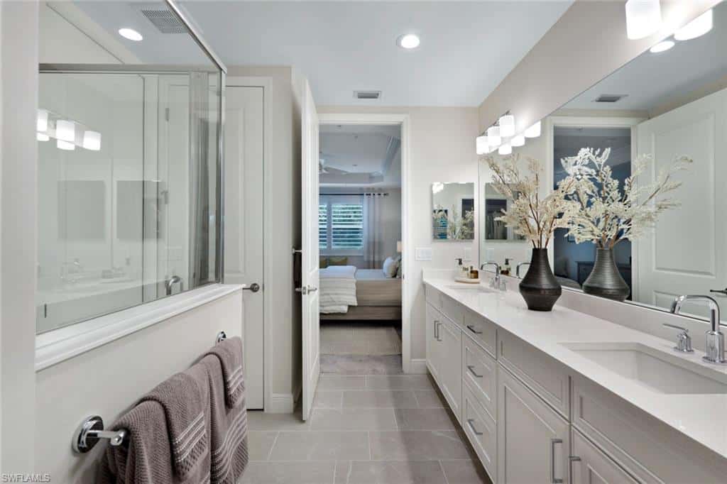 2542 Seychelles Dr #702, Naples, photo 18
