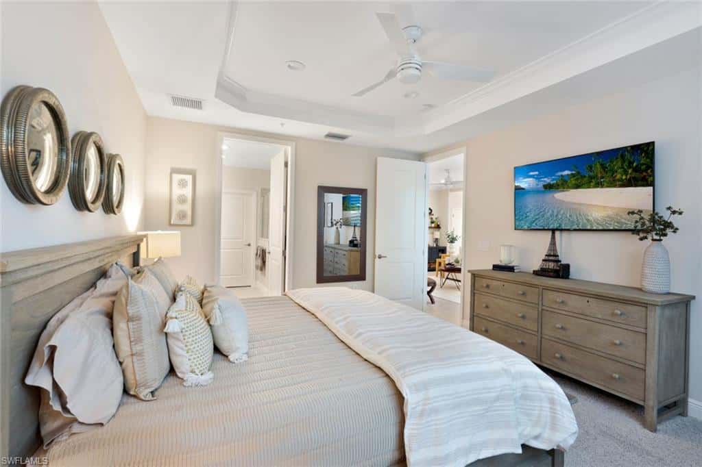 2542 Seychelles Dr #702, Naples, photo 15