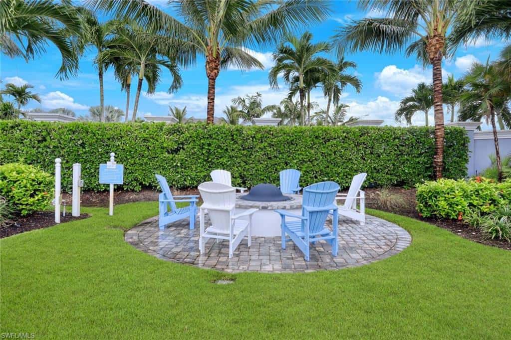 2542 Seychelles Dr #702, Naples, photo 35
