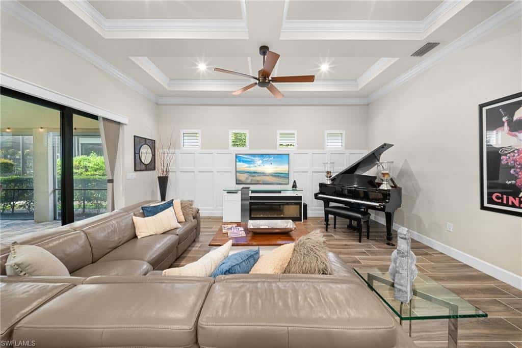 8912 Horned Lark Dr, Naples, photo 11